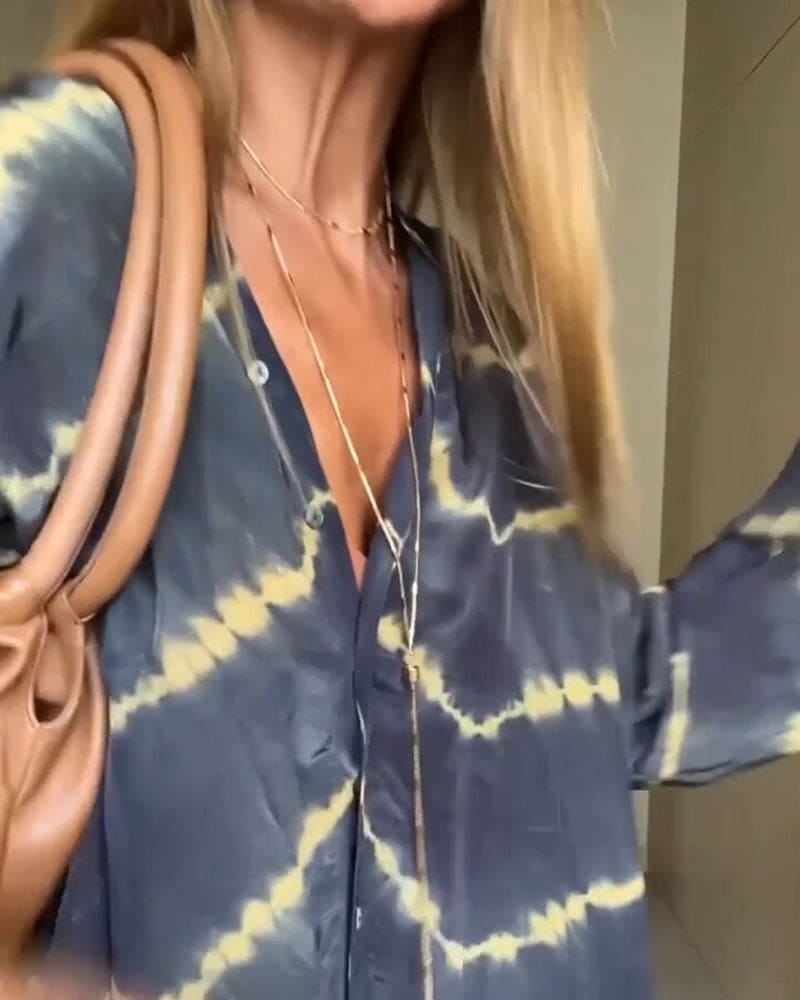 Isla | Sommerlig V-hals kjole med boho-print
