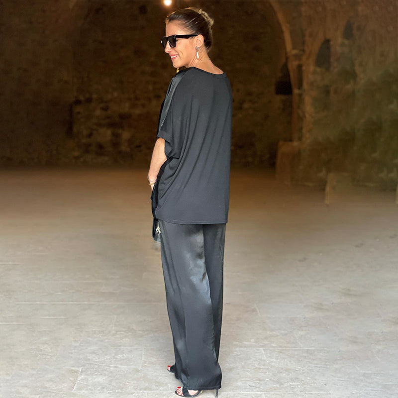Pauline | To-delt sett med V-hals i glitrende materiale