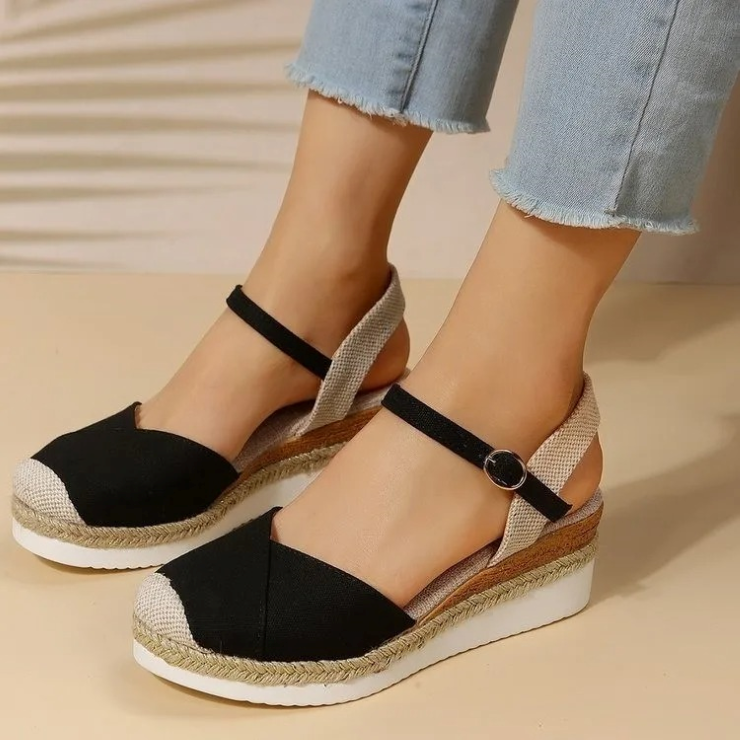 Féline | Sandaler med spenne