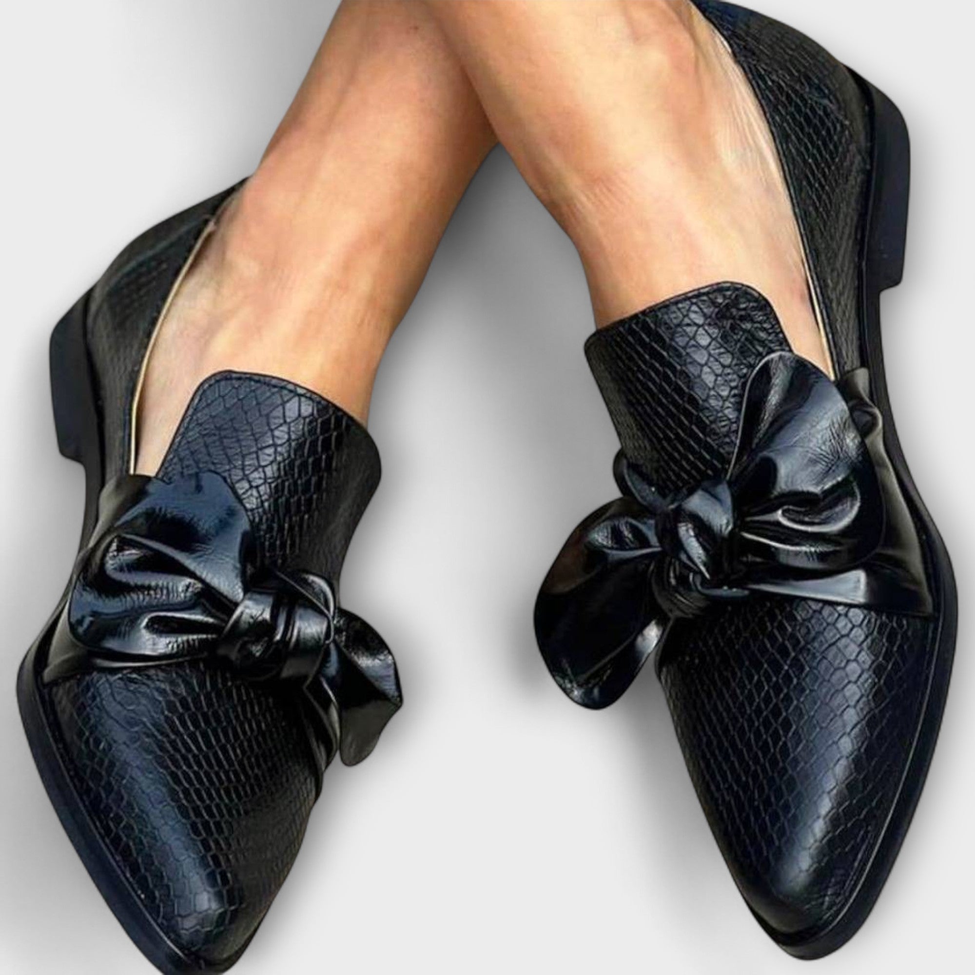 Claudia - Loafer s mašlí