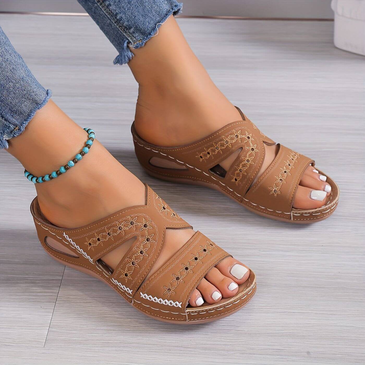 Tuva | Orthopediske antiskli sandaler