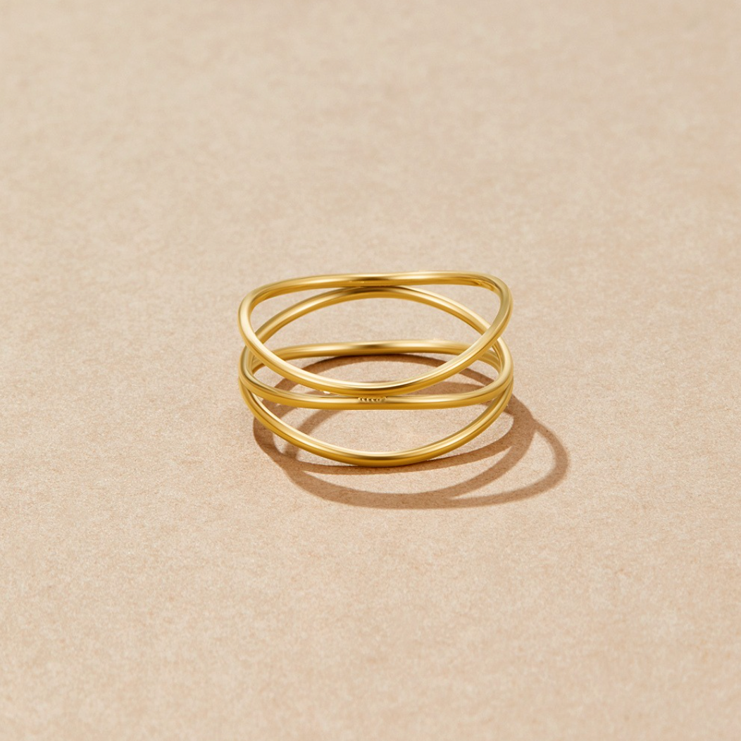 Infinity Loop – Gullring med evighetssymbol