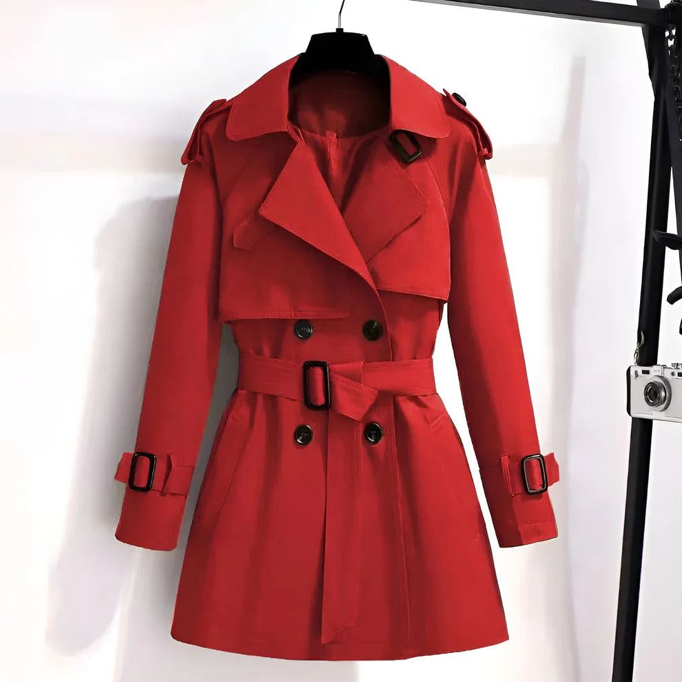 Mirella™ | Kort og chic trenchcoat for kvinner